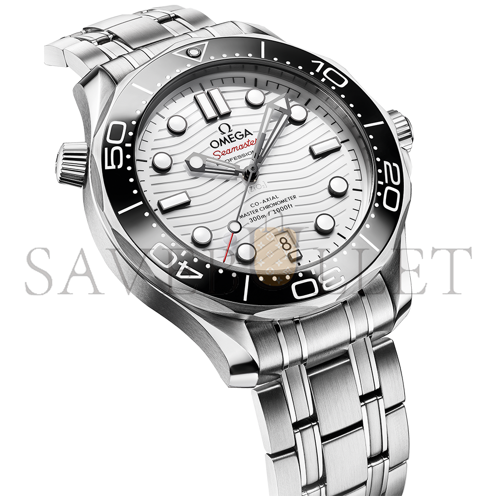 Om**a seamaster diver 300m watch 210.30.42.20.04.001